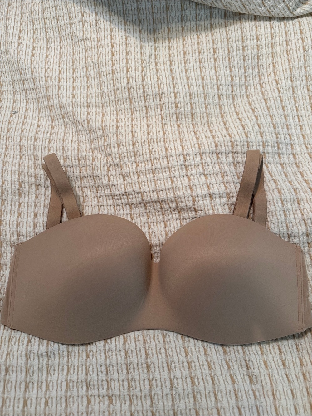 Soma Nude Strapless Smooth Molding Bra